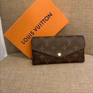 ❌Traded❌ Louis Vuitton Sarah Wallet